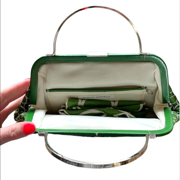 Banana Republic Clutch and matching scarf - Picture 2 of 6